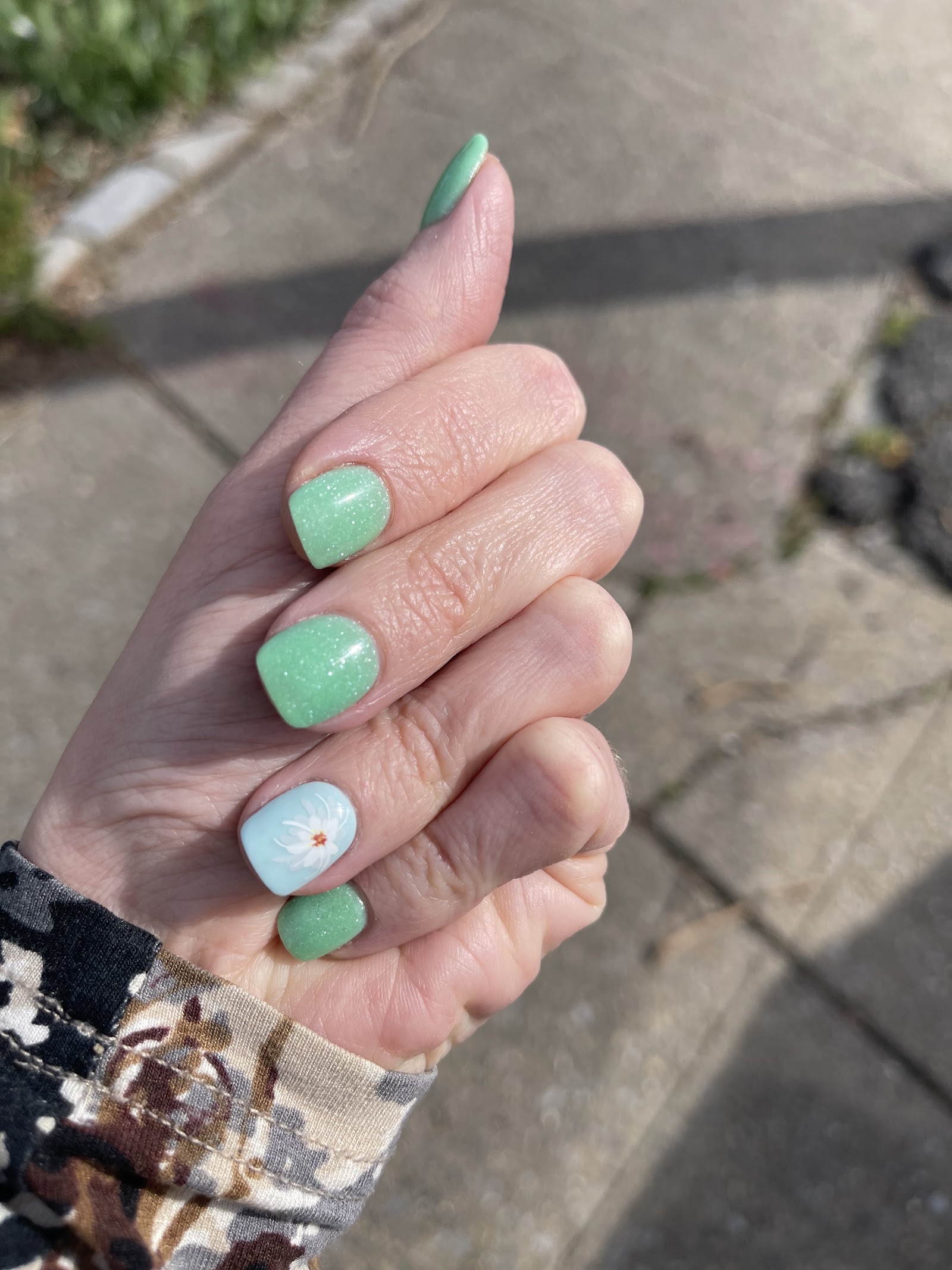 F&T Nail Spa nail photo 2
